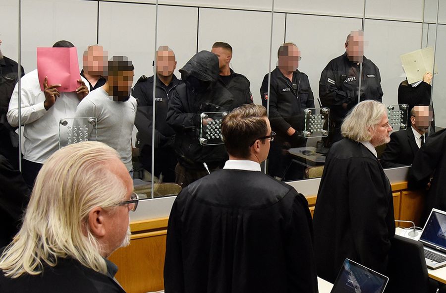 Muzułmański kaznodzieja szefem IS w Niemczech. Stanął przed sądem