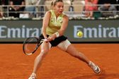 Tenis: Turniej French Open w Paryżu - mecz finałowy gry pojedynczej kobiet: Maja Chwalińska - Mirra Andriejewa