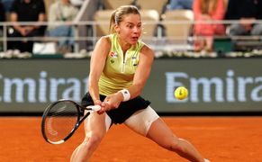 Eurosport 1 HD Tenis: Turniej French Open w Paryżu - mecz finałowy gry pojedynczej kobiet: Maja Chwalińska - Mirra Andriejewa