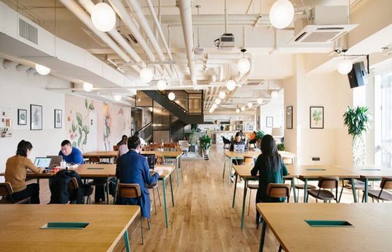 WeWork zwalnia pracowników. Branża coworkingu zmaga się z problemami z powodu koronawirusa