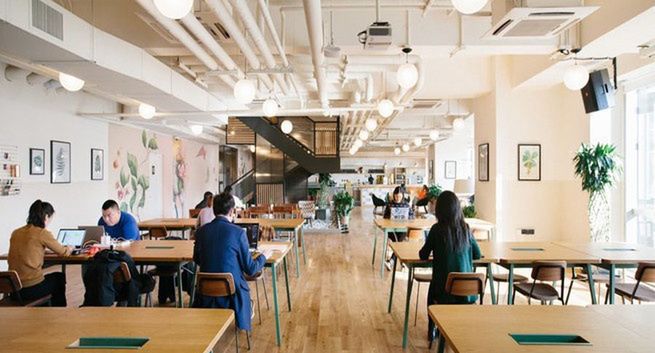 WeWork zwalnia pracowników. Branża coworkingu zmaga się z problemami z powodu koronawirusa