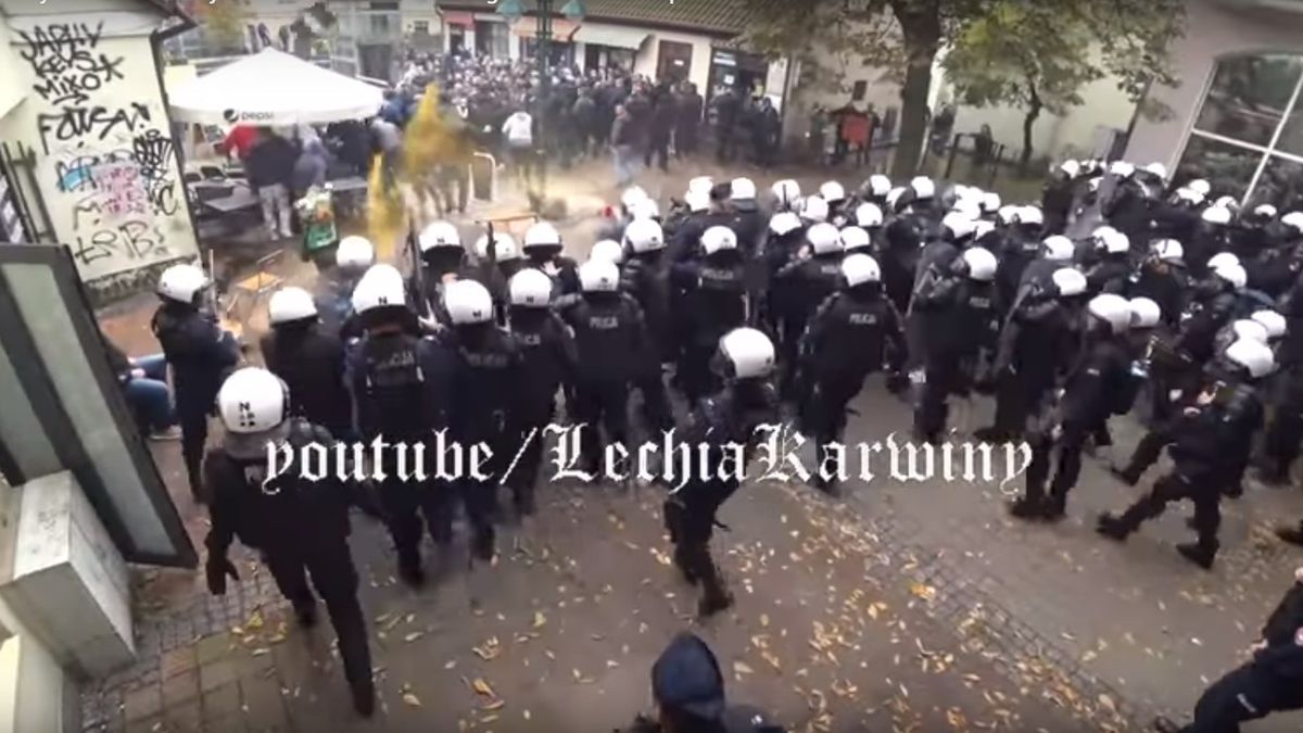 Zdjęcie okładkowe artykułu: YouTube /  Youtube / LechiaKarwiny / Starcie pseudokibiców z policjantami w Sopocie