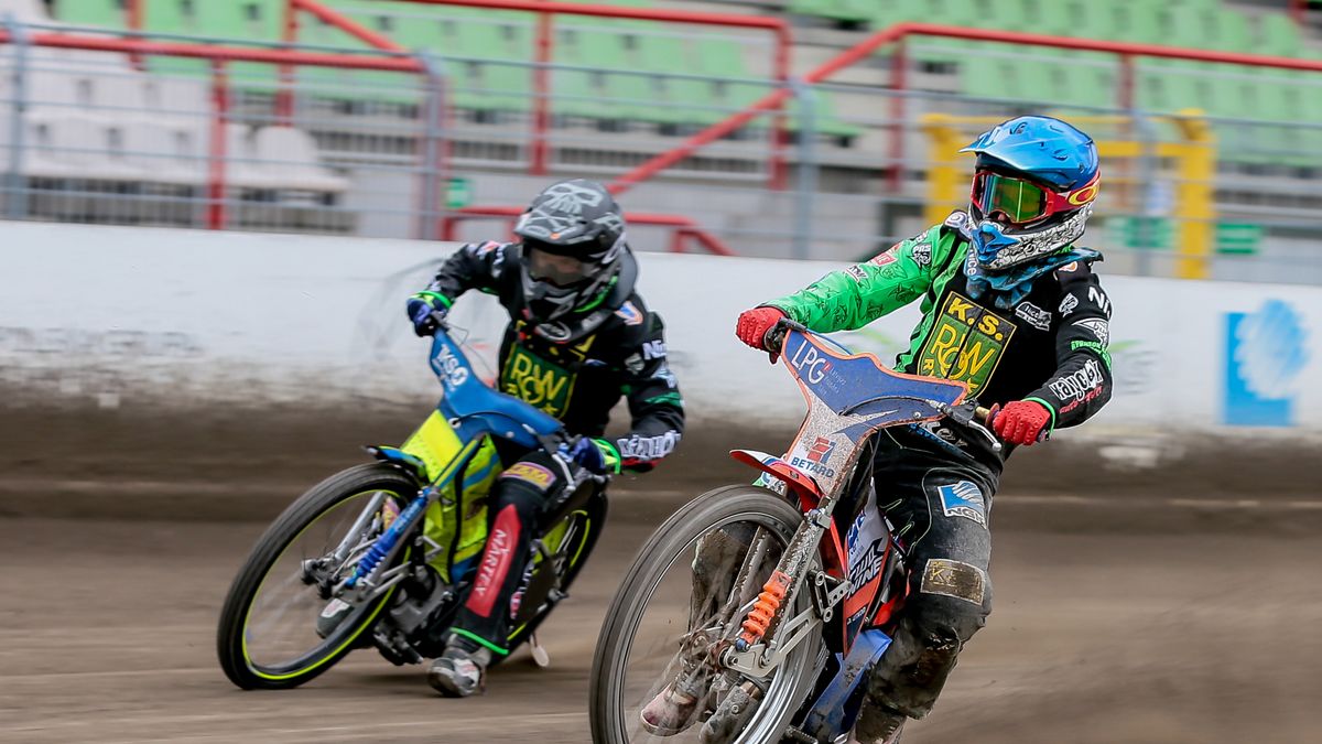 WP SportoweFakty / Arkadiusz Siwek / Na zdjęciu: Andrzej Lebiediew z prawej.