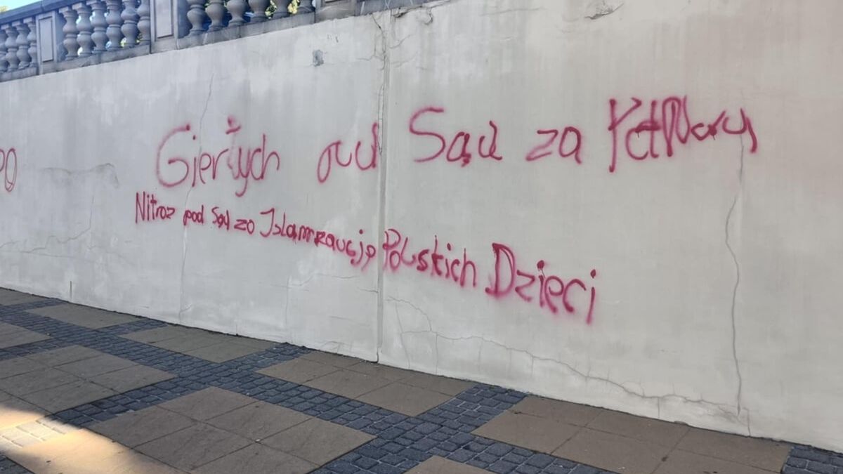 Akt wandalizmu przy Archikatedrze Lubelskiej