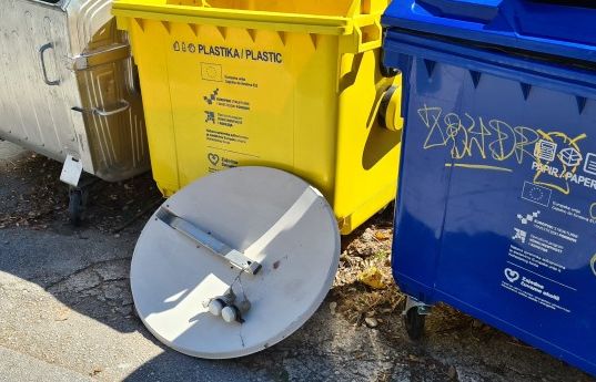 Globalne przychody z płatnej telewizji spadną o 26 mld dol.