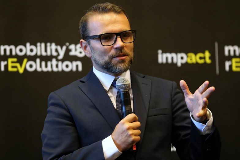 Dr Jacek Bartosiak jest członkiem zespołu doradczego pełnomocnika rządu ds. Centralnego Portu Komunikacyjnego i specjalistą od geopolityki.