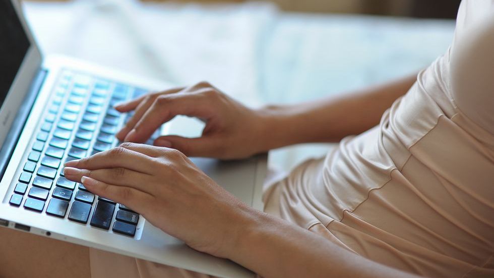 Google patentuje klawiaturę bez spacji. Co chce zaproponować nam w zamian? 1