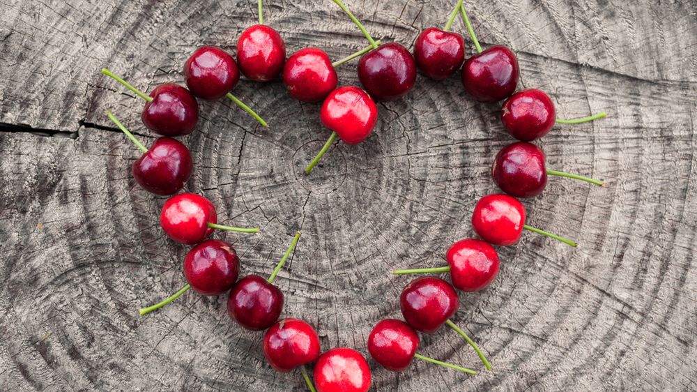 Wiśnie i czereśnie mają dobroczynny wpływ na organizm. 