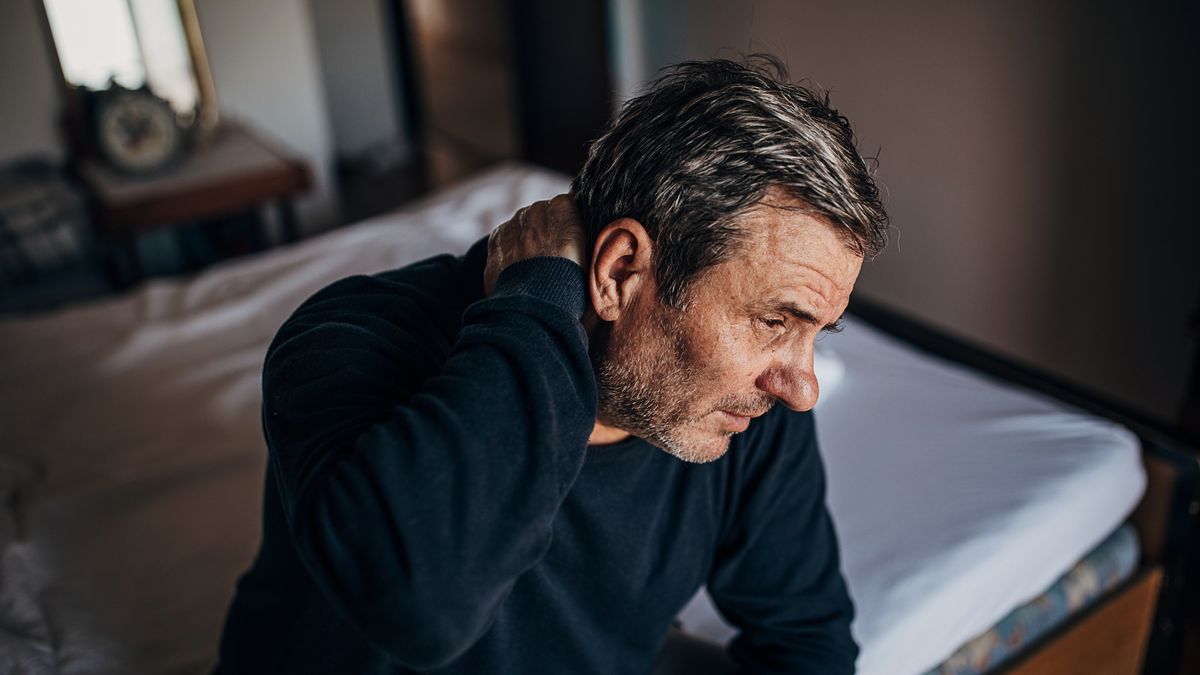 The man has neck painThe man has neck painNes