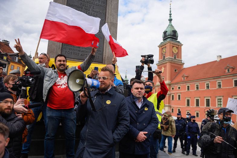 Przedsiębiorcy protestowali w Warszawie. Nie obyło się bez przepychanek i zatrzymań