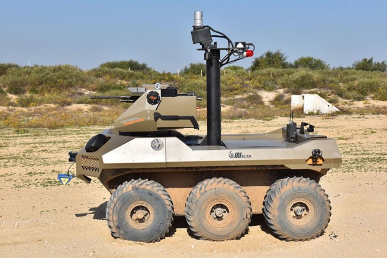 Izraelski robot bojowy Jaguar. Autonomiczne maszyny będą strzelać do ludzi