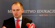 MEN nie wyklucza doprecyzowania zapisów dot. przekazywania szkół