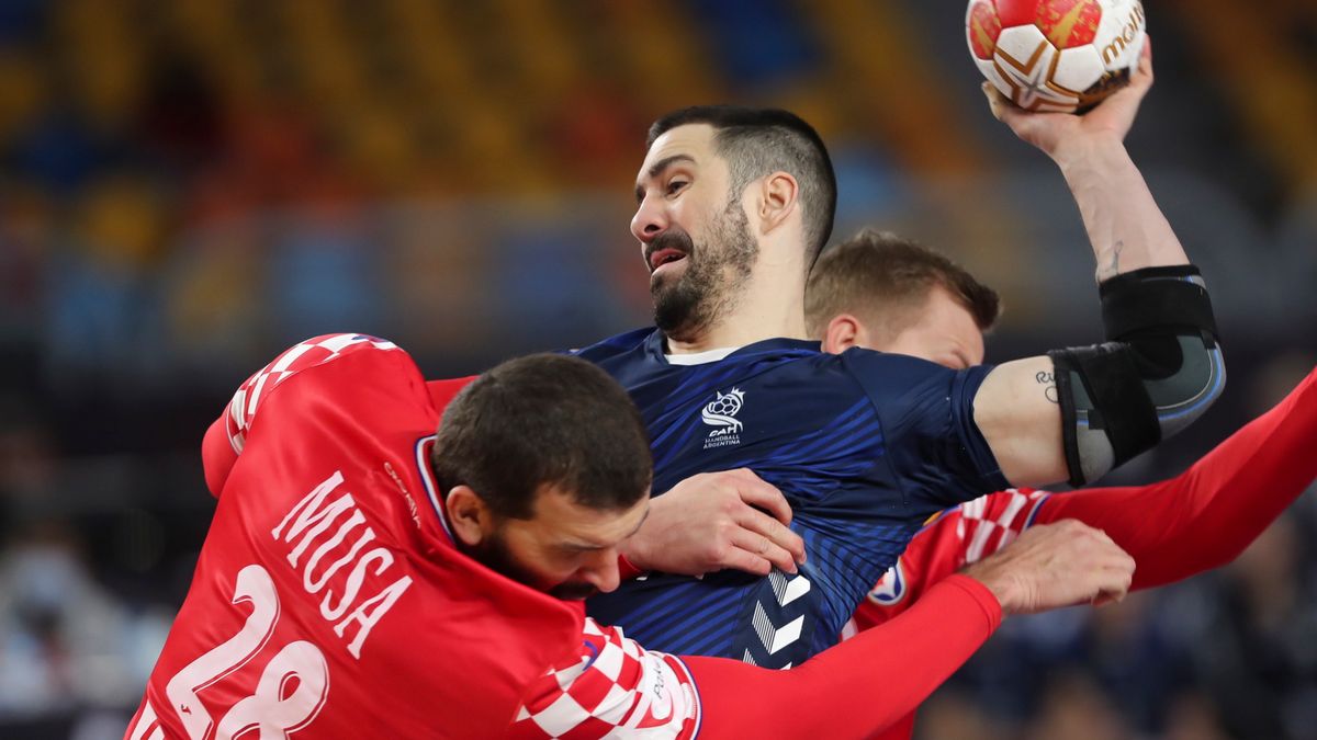 PAP/EPA / Mohamed Abd El Ghany / Na zdjęciu: Zeljko Musa i Federico Pizarro