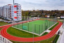 Gliwice. Zmodernizowano szkolne boisko. Mogą z niego korzystać nie tylko uczniowie