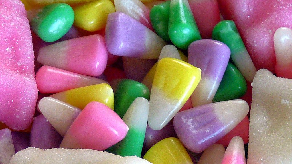 Cukierki w polewie jogurtowej