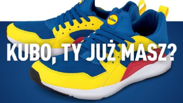 Sneakersy opatrzone logiem Lidla to część akcji promującej ubrania popularnej sieci