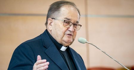 Sponsoring, darowizny i Lux Veritatis. Tak państwowe spółki finansowały Rydzyka