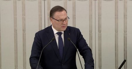 Ustawa o KNF w Senacie. Bierecki: "Być może jest niekorzystna dla Czarneckiego"