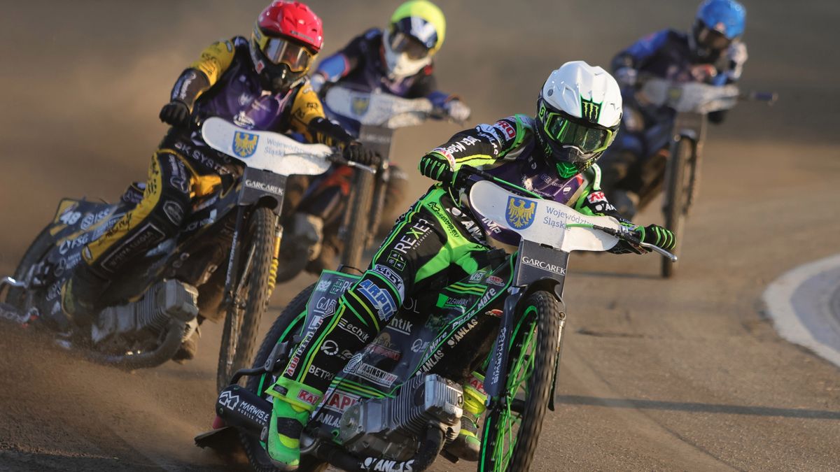 WP SportoweFakty / Patryk Kowalski / Na zdjęciu: Patryk Dudek na prowadzeniu