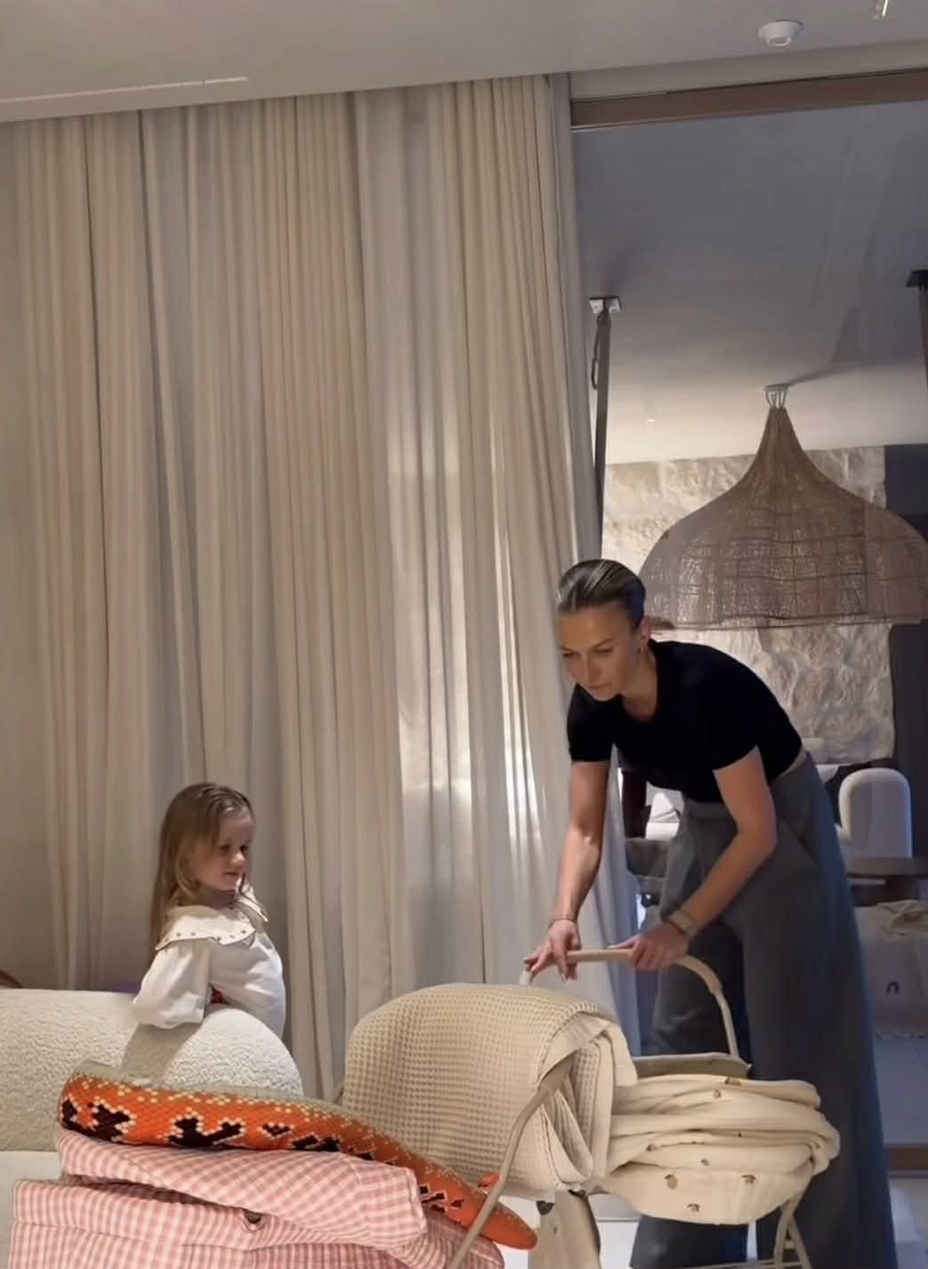 Anna Lewandowska pokazała królestwo córek