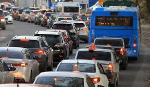 Katowice. Omijajcie centrum Katowic, ogromne utrudnienia w tunelu. Utknęła w nim laweta