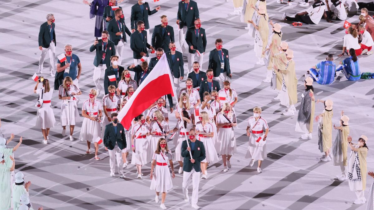 Zdjęcie okładkowe artykułu: PAP / Leszek Szymański  / Polscy sportowcy podczas ceremonii otwarcia igrzysk