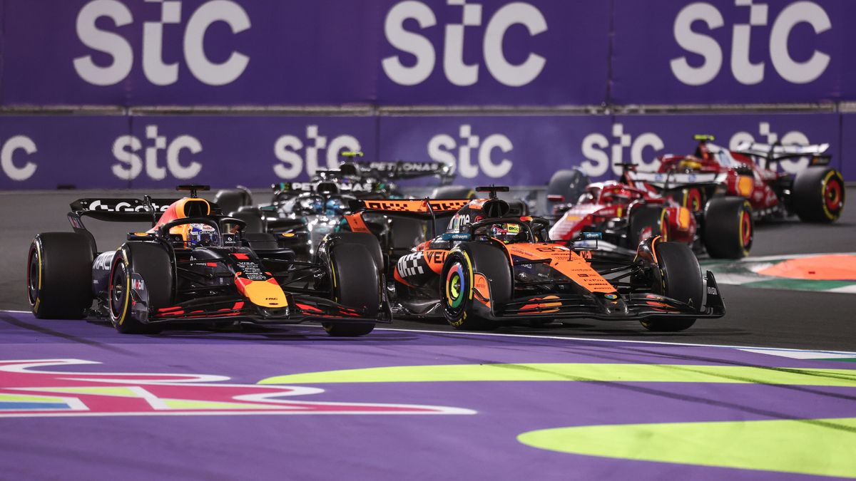 Materiały prasowe / Red Bull / Na zdjęciu: Max Verstappen i Oscar Piastri