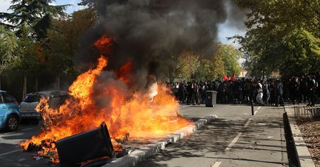 Chcieli podpalić dyrektora. Koszmarne wieści z Francji