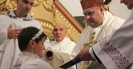 Oto nowa dziewica konsekrowana. "Dzisiejszy dzień to wisienka na torcie"