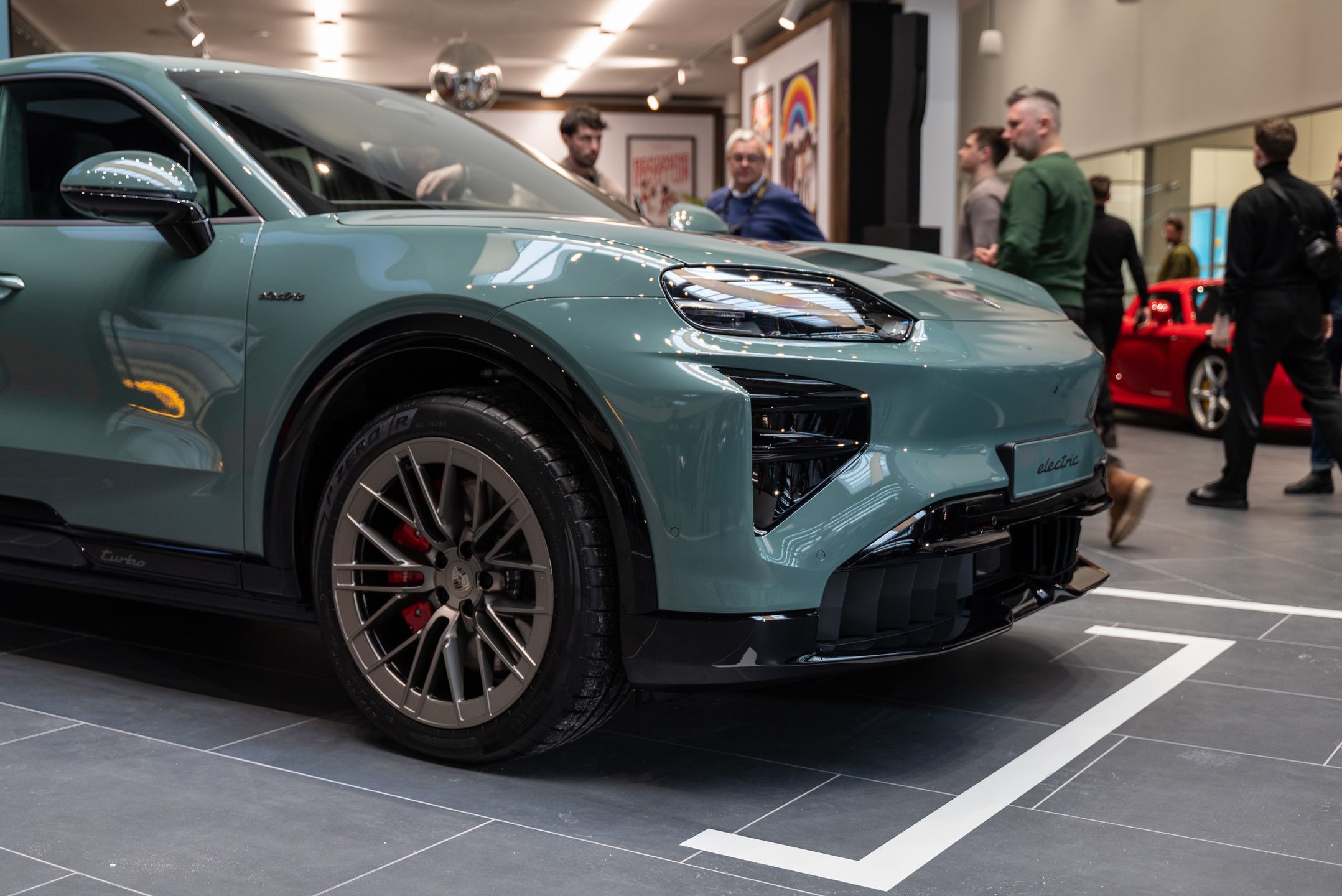 Porsche Cayenne Electric