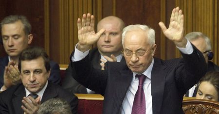 "Kijów wyśle delegacje do Brukseli i Moskwy"
