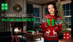 VeloBank z nową kampanią wizerunkową na święta. Twarzą Magdalena Różczka