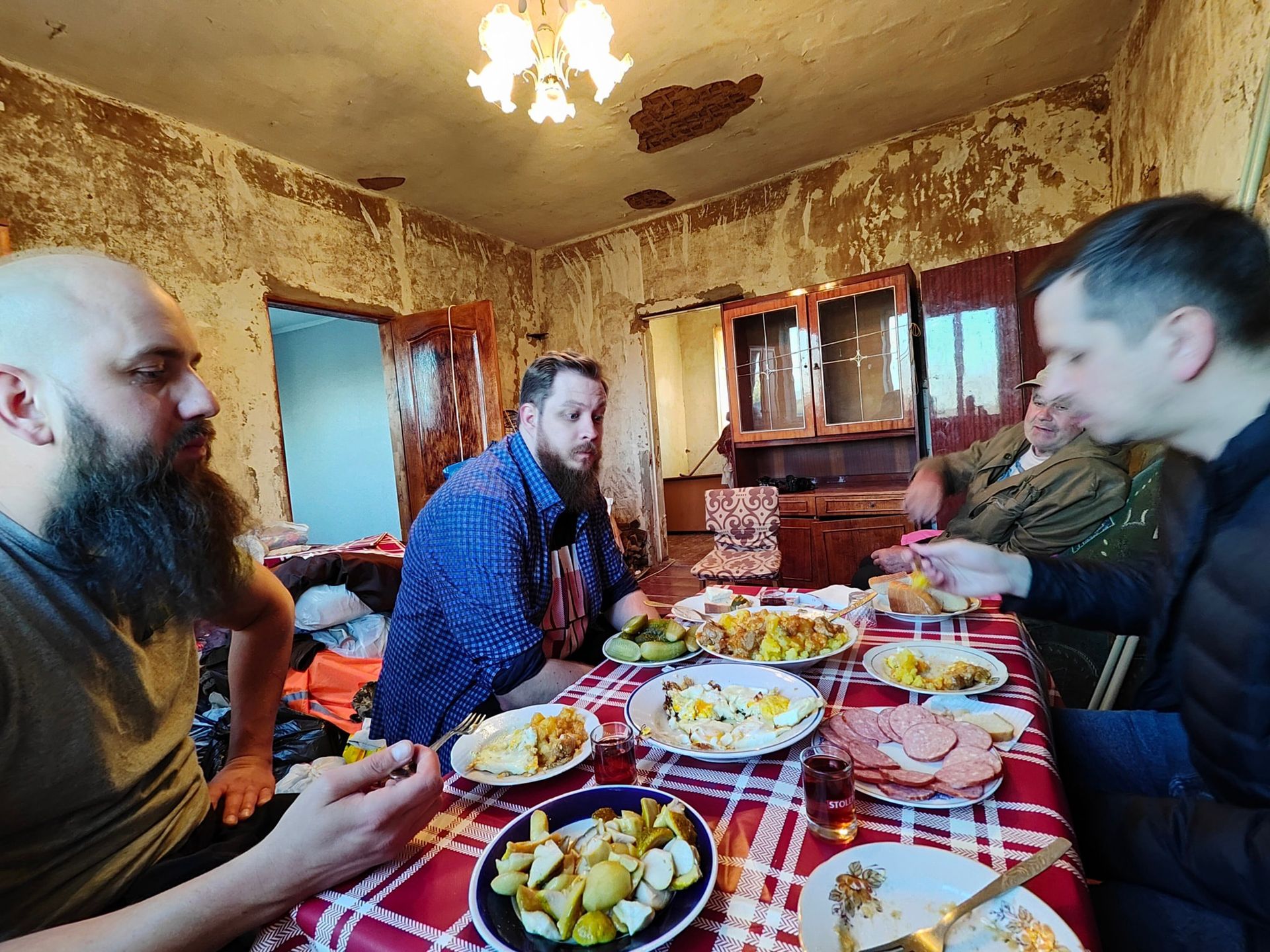 Z wizytą u Wasyla i Tatiany, którzy uciekli z wioski Teremci