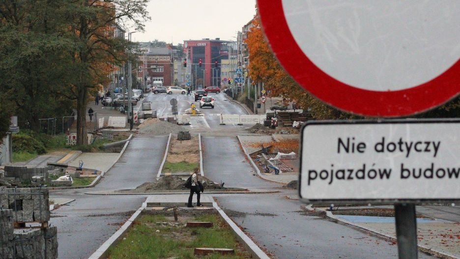 REMONT ULICY ZWYCIĘSTWA BEZ ZMIAN - PRACE WSTRZYMANE