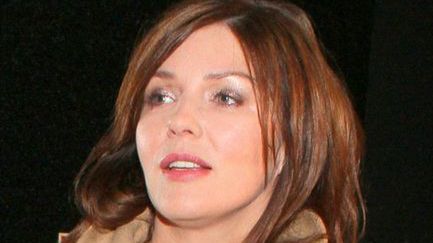 Dlaczego ją ukrywa?