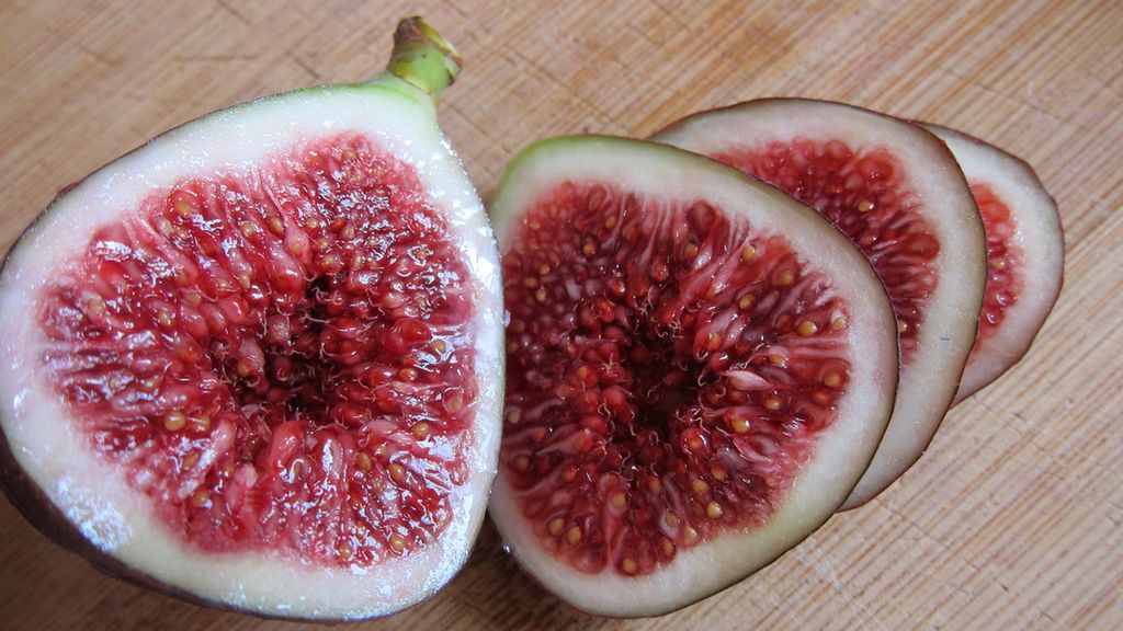 Figi w puszce w bardzo ciężkim syropie (owoce i płyn)