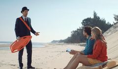 Perypetie na plaży promują Pożyczkę z Mikrokosztami w Alior Banku (wideo)