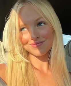 Zachwyciła na evencie. Córka byłej Miss Polonia pozowała w staniku