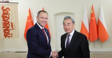 Chińskie MSZ po rozmowach z Nawrockim: Pekin liczy na Polskę
