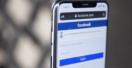 Zmiany na Facebooku i Instagramie. Wszystko przez sztuczną inteligencję
