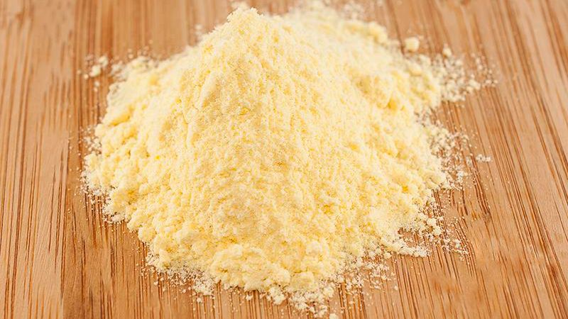 Maka kukurydziana będzie pomocna nie tylko w gotowaniu potraw. Sprawdź jej inne zastosowania