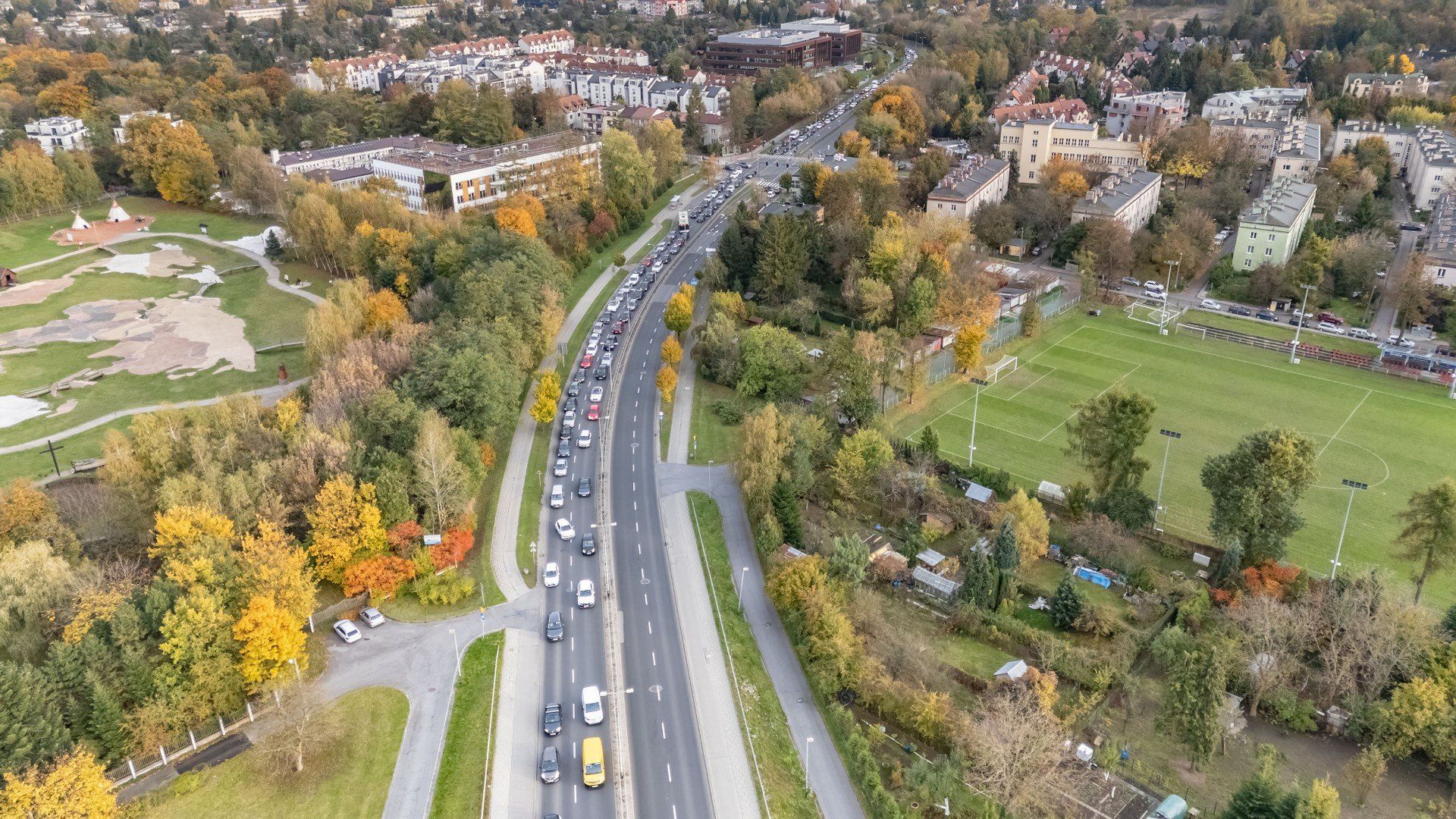 Korki na moście Zwierzynieckim, pusto na Moście Grunwaldzkim