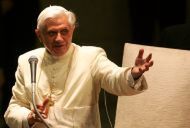 Polska przyjmuje papieża