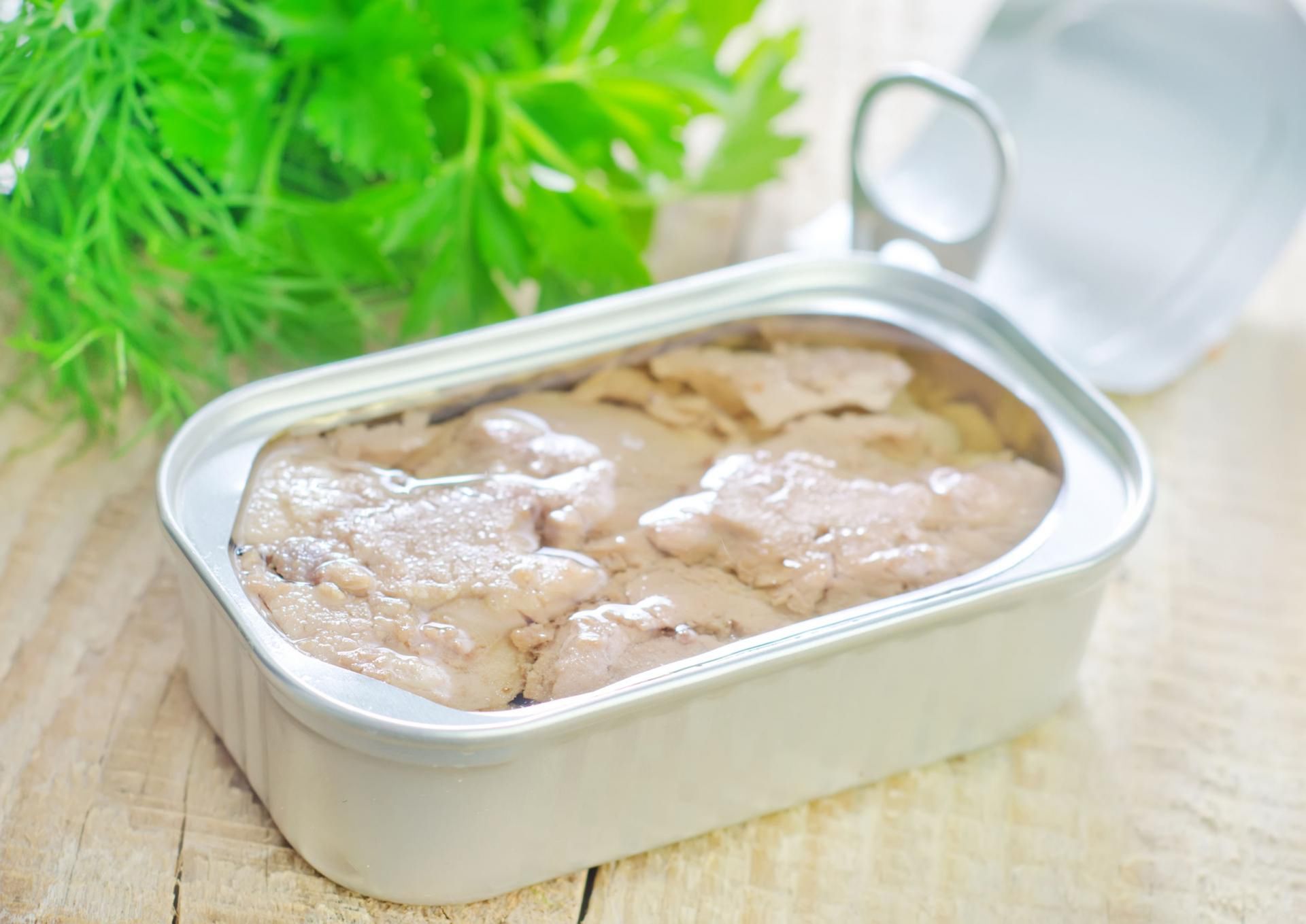 wątróbka z dorsza [123rf.com]