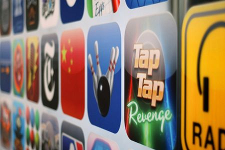 App Quiz #1 + rozwiązanie konkursu z kostka w tle! 1