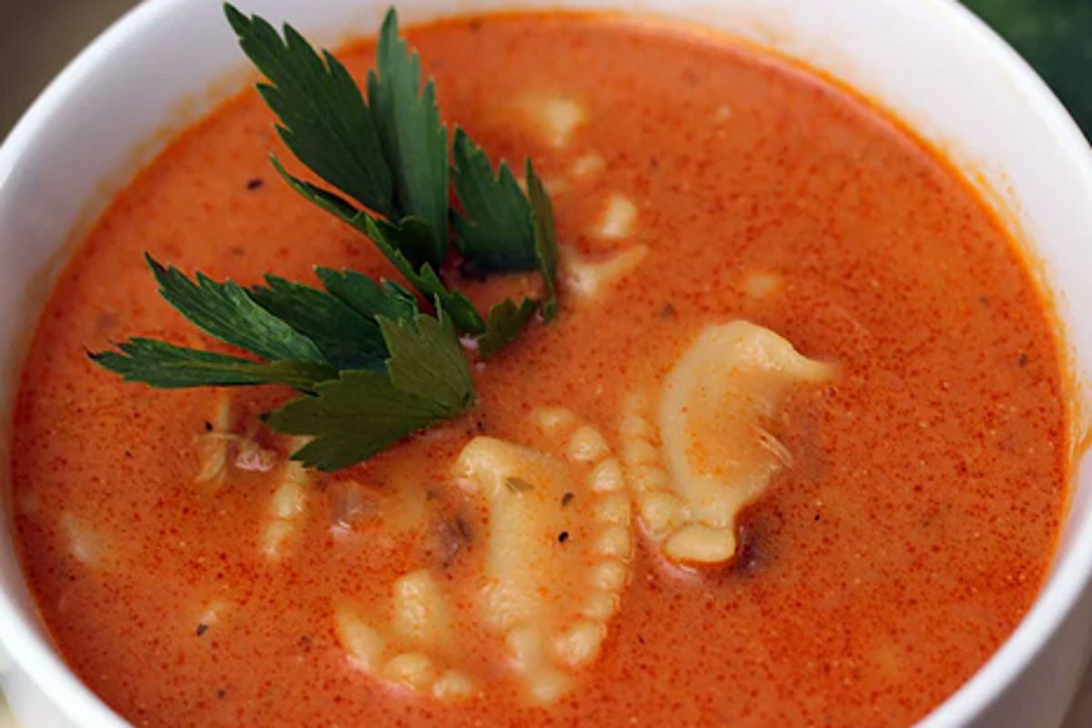 Zupa pomidorowa na soku pomidorowym. To tajny trik Magdy Gessler