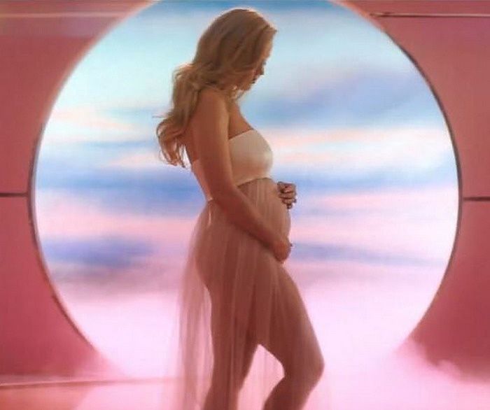 Katy Perry w nowym teledysku