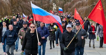 Prorosyjska demonstracja w Berlinie. "Jednoznaczne poparcie działań Putina"