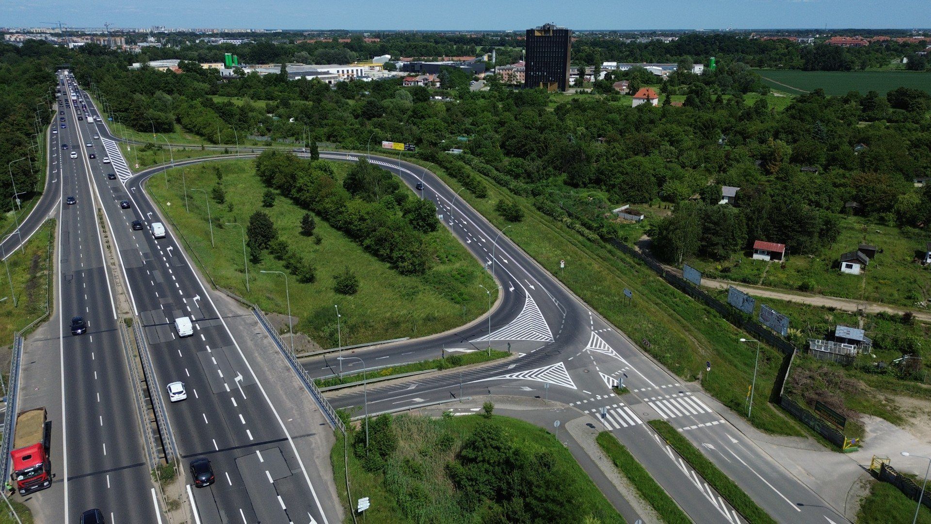 Tu zakończy swój bieg Wschodnia Obwodnica Wrocławia. Droga połączy się z al. Karkonoską (na zdjęciu).