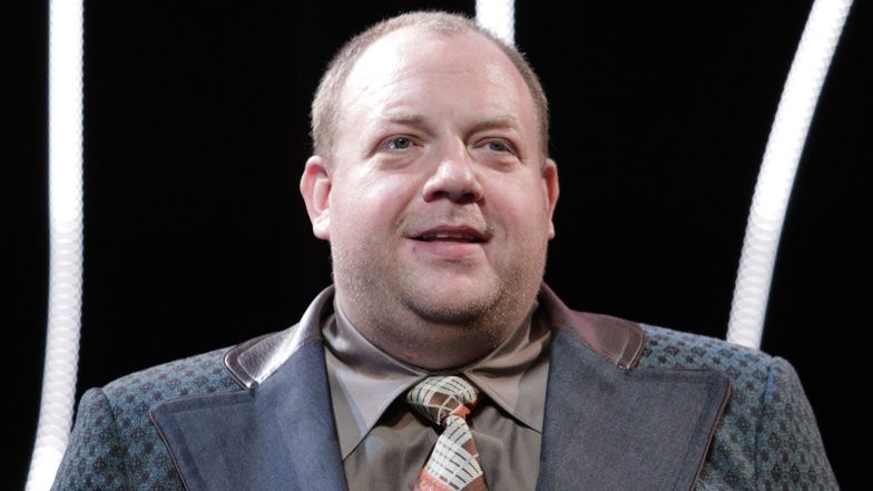 Bartłomiej Nowosielski SCHUDŁ 30 kg! Aktor znany między innymi z "M jak miłość" poddał się operacji ZMNIEJSZENIA żołądka (ZDJĘCIA)